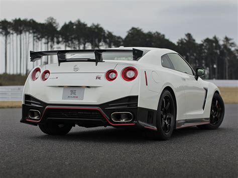 Are you trying to find nissan gtr r35 wallpaper? 2014 Nissan GT R HD Background Wallpaper is hd wallpaper ...