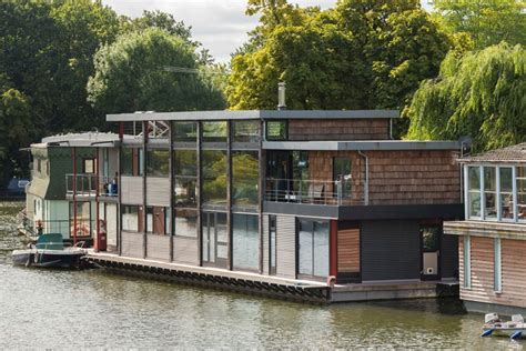 Floating Houses That Will Convince You To Trade Ground For Water