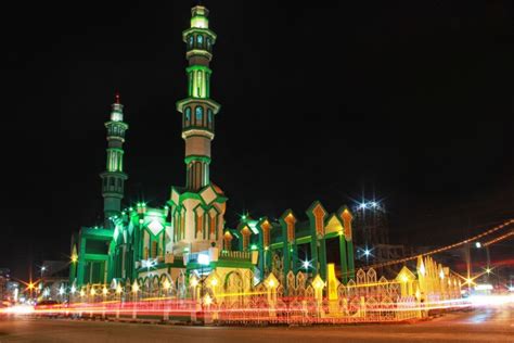 Masjid Raya Singkawang Cermin Kerukunan Multi Etnis Kota Singkawang