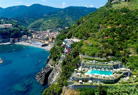 Discover The Secrets Of The Cinque Terre Italy