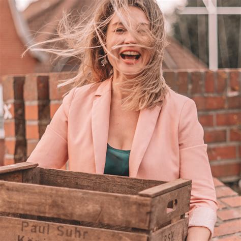 Maybe you would like to learn more about one of these? Marina Herter - Founder - HÄPPYSNÄX | XING