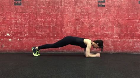 Elbow Plank Alternating Knee Across Youtube