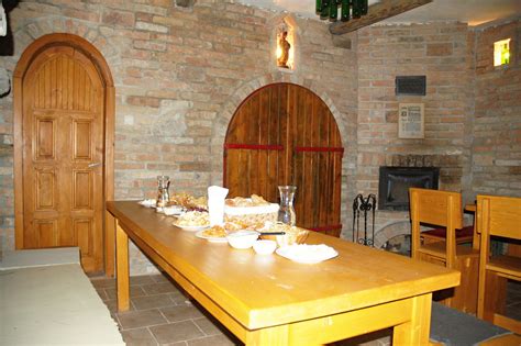 Our glass wine cellar pods are safety tested and can be installed in london or across the uk. Wine Cellars - Winery Jaroslav Šlichta