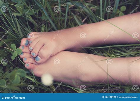 Childand X27s Feet In Grass Stock Photo Image Of Bare Clover 124120928