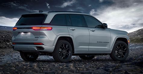 30th Anniversary Edition 2023 Grand Cherokee 4xe Plugs Into Jeep Heritage