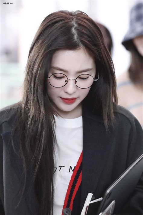 10 Times Red Velvets Irene Transformed Into A Cute College Student