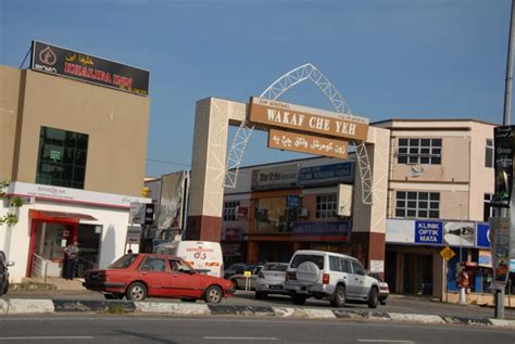Საცხოვრებელი სივრცე pasar malam wakaf che yeh berada disebelah sahaja tersangat. KELANTANESE: SPECIAL PLACE AT KELANTANESE ( PASAR )