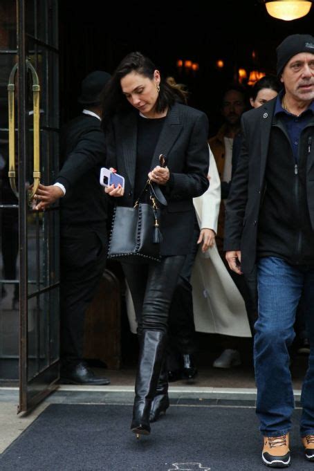 Gal Gadot In Black Leather Pants Out In New York Famousfix