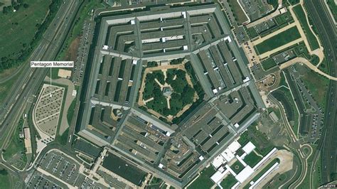 In Pictures Pentagon Before And After 911 Bbc News