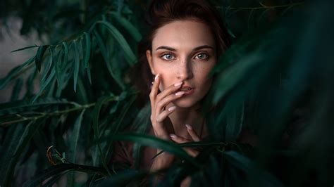 Wallpaper Women Face Plants Leaves Model Portrait Maxim