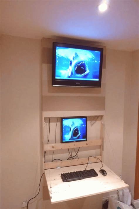 The Tv Wall Mount Desk Hidden Pc 6 Steps Instructables Wall Mounted