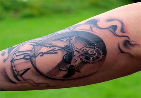 Delta memiliki satu garis panjang di dahinya, koji memiliki dua garis di bawah matanya, dan boro punya tiga yang ada di dahi dan bawah mata. Terkeren 28+ Desain Tato Angka Romawi - Gambar Tato Keren