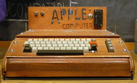 Original Apple 1 Computer Sells For 365000 At Auction Venturebeat