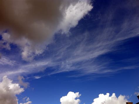 File:Clouds 2 2012-07-01.jpg - Wikimedia Commons