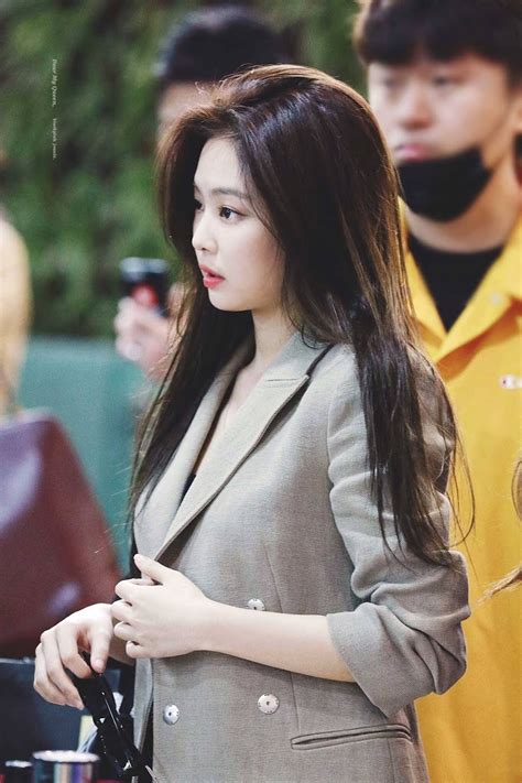 These 5 Female Idols Give Off The Biggest Crazy Rich Asian Princess Vibe Koreaboo
