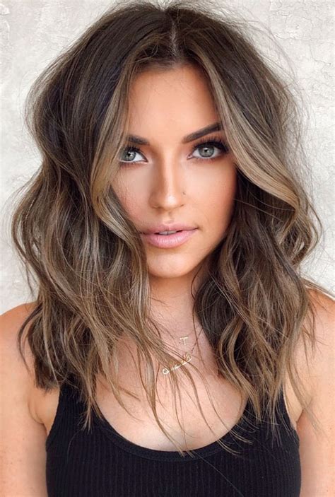 Gorgeous Hair Color Ideas That Worth Trying Chocolate Brown Beachy