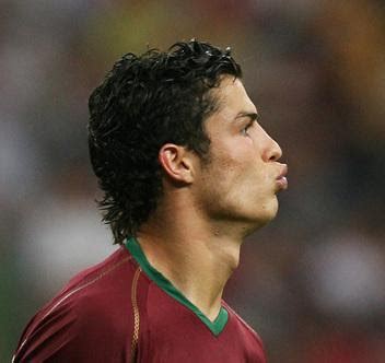 18 Best Quality Cristiano Ronaldo Mohawk Hairstyle - Best ...