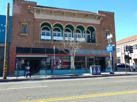 This is a serene, solar powered studio guesthouse surrounded by a flowering native garden (with veggies too) with full kitchen, set on. Highland Park Junk Removal - WE JUNK in Los Angeles, Ca
