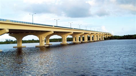 Is like to being sent back to the most embarrassing moment of your childhood. Veterans Memorial Bridge
