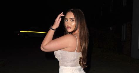 Lauren Goodgers Bum Sparks Confusion With Gravity Defying Angle In
