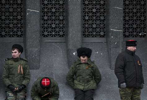 ukraine crisis early results show crimea votes to join russia cnn