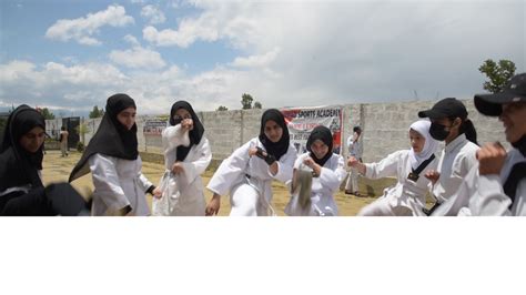 Kashmiri Girl Teaches Classmates Self Defense Dw 05152023
