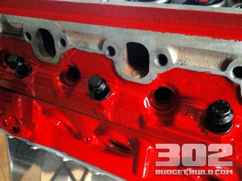 How To Install Cylinder Heads On Small Block Ford 302 50 Gt40p Heads