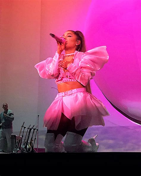 Ariana Grandes ‘sweetener Tour Outfits — See Photos Hollywood Life