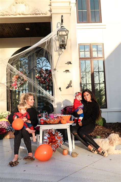 An Easy Halloween Party with Walmart | The Sweetest Thing
