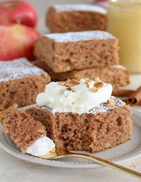 Ein einfacher kuchenteig ist schnell zusammen gerührt. schneller kuchen mit wenig zutaten | Essen Rezepte