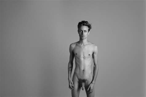 Everybody Knows This Is Nowhere By Ryan Mcginley Homotography