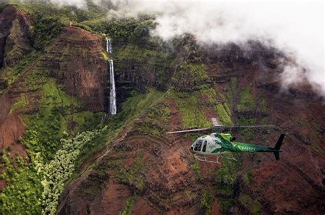 🚁 The 5 Best Kauai Helicopter Tours 2023 Reviews World Guides To Travel