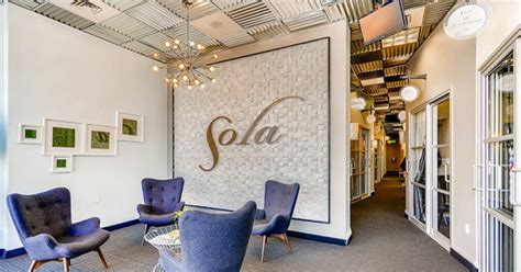 Sola Salon Studios Franchise Costs M Stats