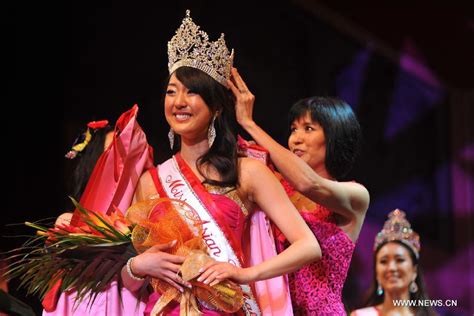 Susie Lee Crowned Miss Asian Global
