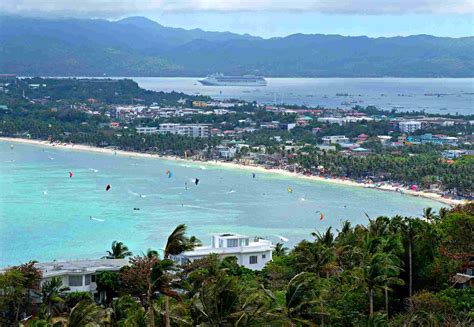 Best Time Of Year To Visit Boracay In The Philippines