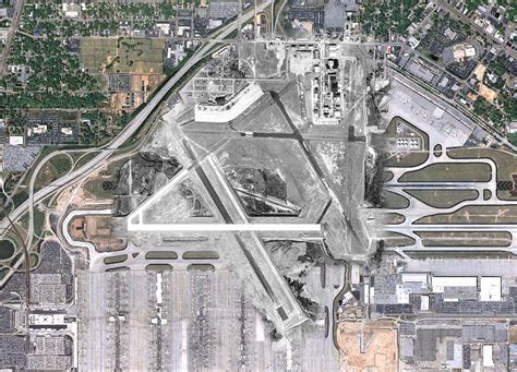 The Location Of Atlanta Airports Temporary Terminal Sunshine Skies