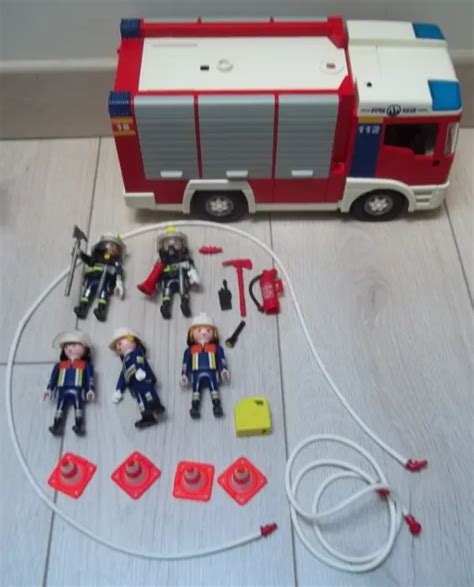 Playmobil City Action Pompier Fourgon Dintervention 4821 Incomplet
