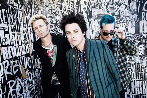 BOULEVARD OF BROKEN DREAMS EN ESPAÑOL Green Day LETRAS COM