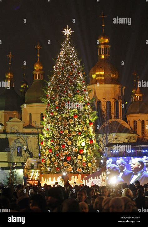 Kiev Ukraine 19th Dec 2015 The Main Ukrainian Christmas Tree Has