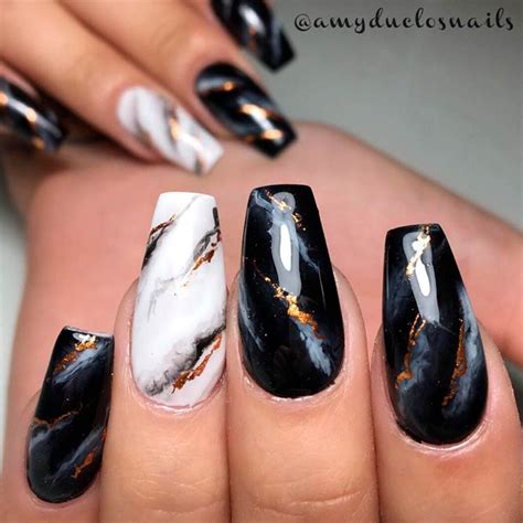 Marble Nails To Every Taste