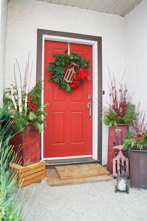 24 Colorful Outdoor Planters For Winter Andchristmas Decorations A