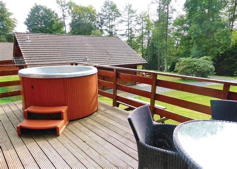 Log Cabin Dumfries And Galloway Hot Tub The Perfect Place For A Relaxing Vacation