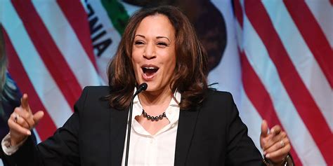 As the jury deliberates the evidence in the chauvin, president joe biden faces a difficult task in planning for a verdict that will be enormously. "On l'a fait !" : l'émotion de la vice-présidente Kamala ...