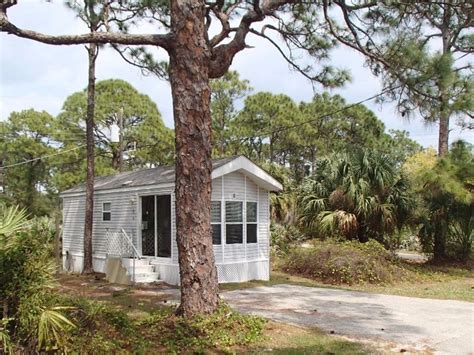 Cozy Cabins For Your Next Overnight Adventure In Florida With Images Florida State Parks