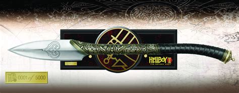 Sep085013 Hellboy 2 Prince Nuadas Spear Prop Replica Previews World