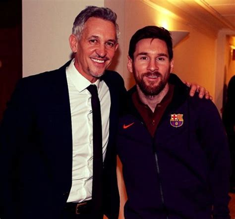 Lionel messi failed to score against real madrid for a seventh straight clasico as the hosts leapfrogged barcelona to go top of laliga, winning the derby between. Lionel Messi and his Barcelona team-mates arrive in London ...