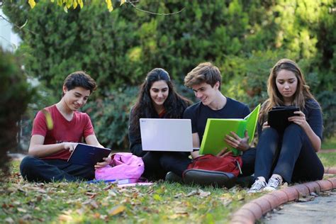 Milli eğitim bakanlığı, liselere giriş sınavı'nın ardından gerçekleştirilen yerleştirme işlemlerinin tamamlandığını açıkladı. 2019 LGS yerleştirme sonuçları açıklandı | Eğitim Caddesi