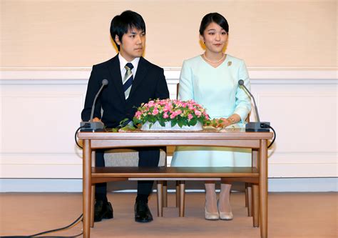 La Princesa Mako De Japón Anuncia Su Compromiso Con Un Plebeyo Y
