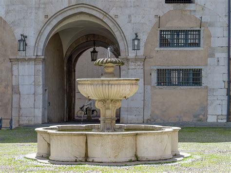 Restoration of Broletto Fountain | Metal Work