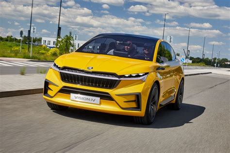 Sériová výroba vozu škoda enyaq iv bude zahájena na konci roku 2020. Škoda Enyaq iV: Zdroj života pro domácí automobilku? | Magazín AutoTrip.cz
